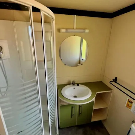 Camping Mobil-home 5 Pers. A Avec Terrasse - Api-1-52-1580 Espelette